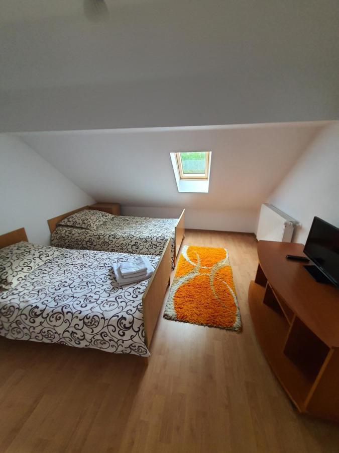 Casa Alma Hotel Borşa Buitenkant foto